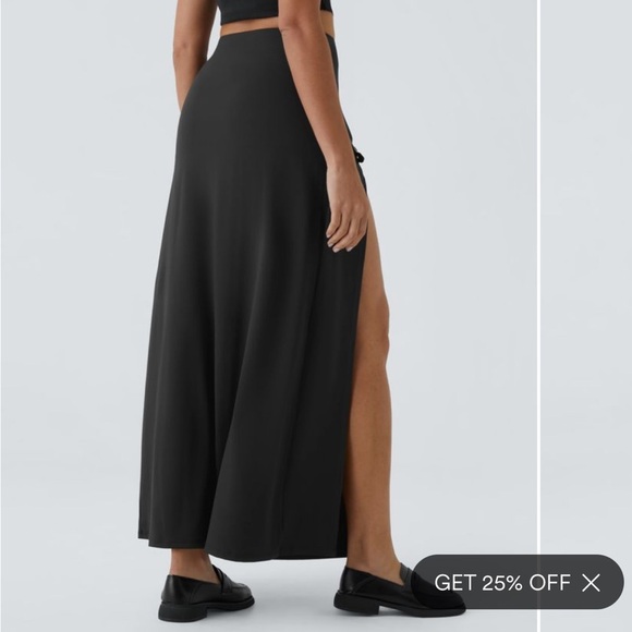 [Halara] NWT Waisted Decorative Buckle Split 2-in-1 Maxi
Casual Skirt - Picture 2 of 12